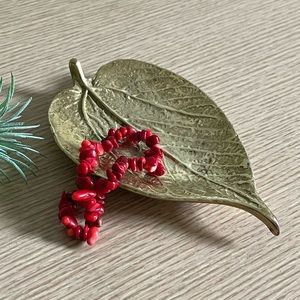 Vintage brass mulberry leaf